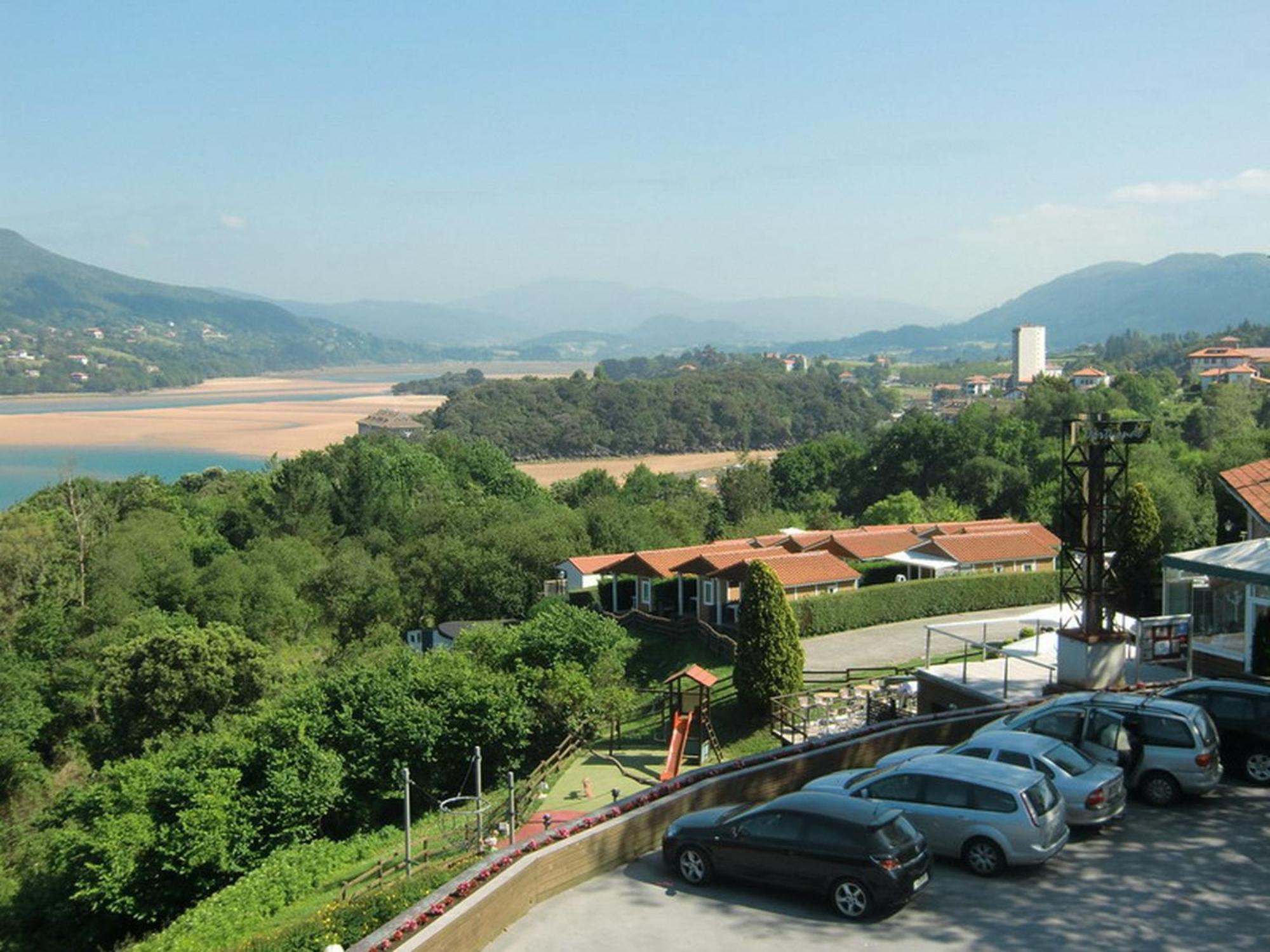 Bungalows Portuondo Parking Gratuito Mundaka Kültér fotó